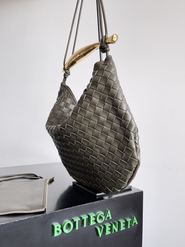 BOTTEGA VENETA Medium Sardine