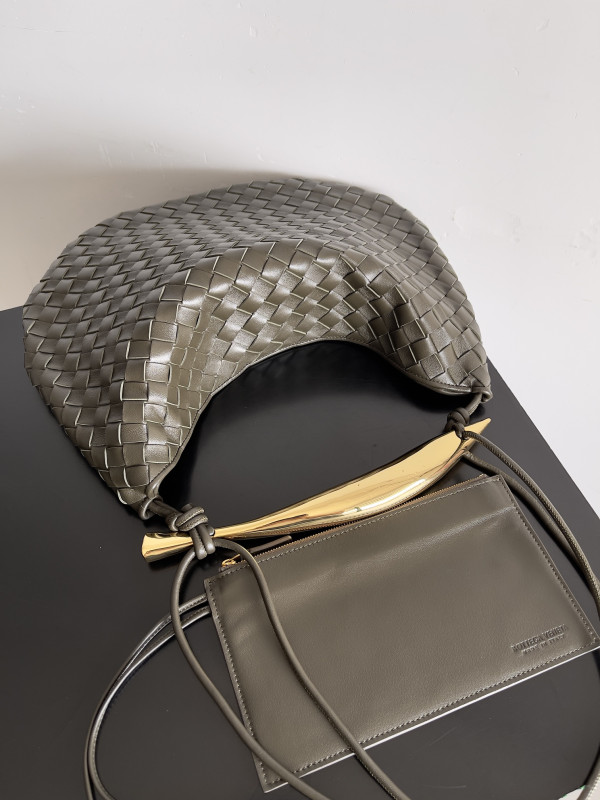 BOTTEGA VENETA Medium Sardine