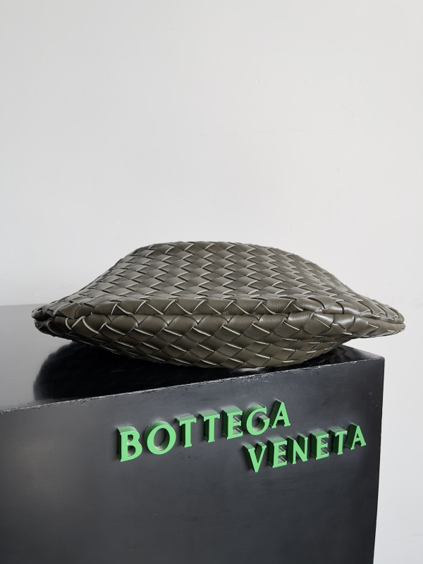 BOTTEGA VENETA Medium Sardine