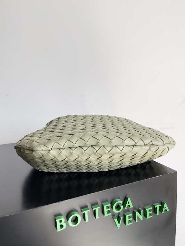 [FREE SHIPPING] BOTTEGA VENETA Medium Sardine