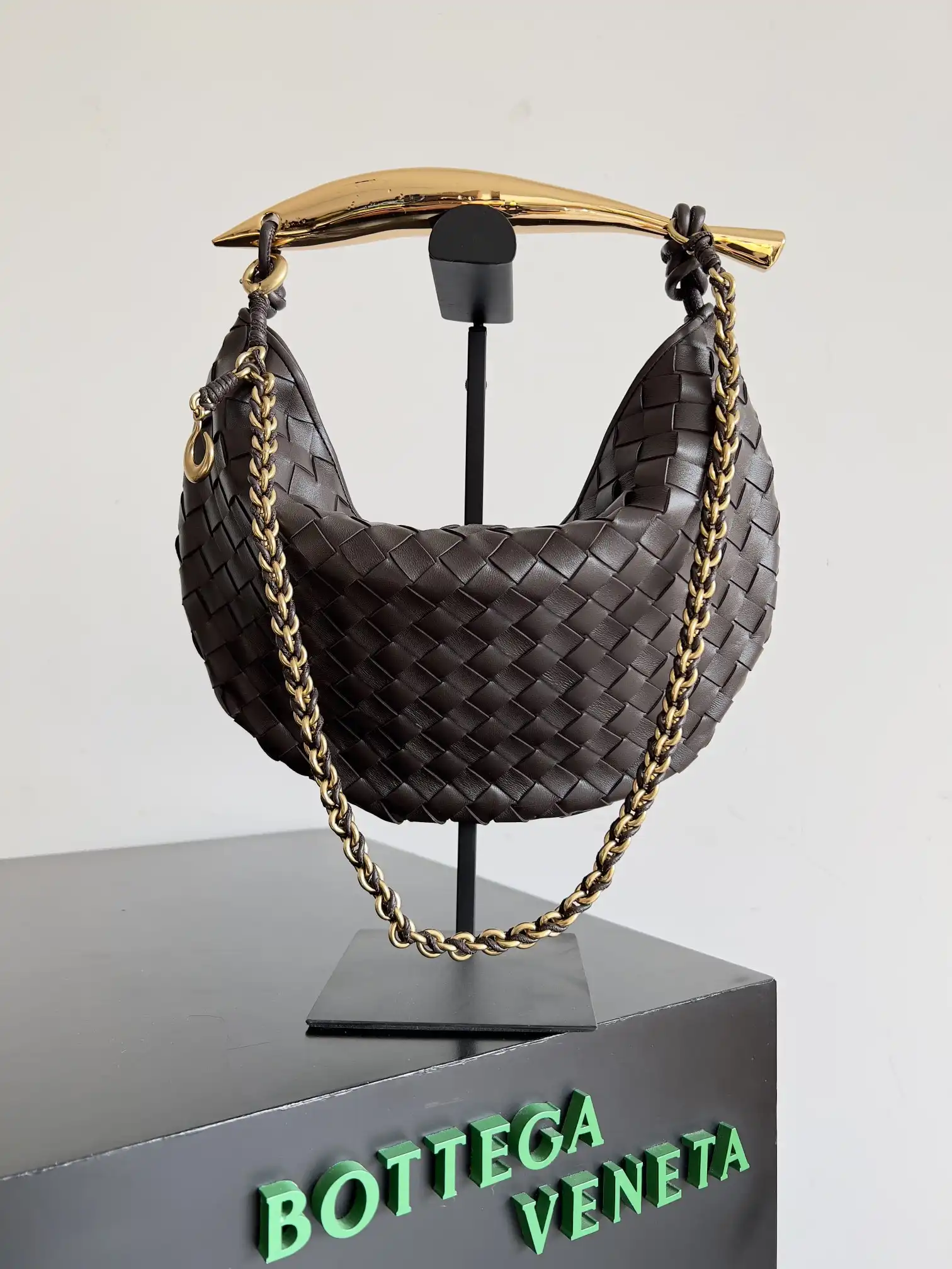 Bottega Veneta Sardine With Chain-33*20*4CM