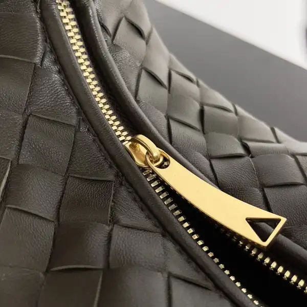 BOTTEGA VENETA MINI JODIE-23*15*5CM