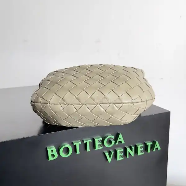 BOTTEGA VENETA MINI JODIE-23*15*5CM