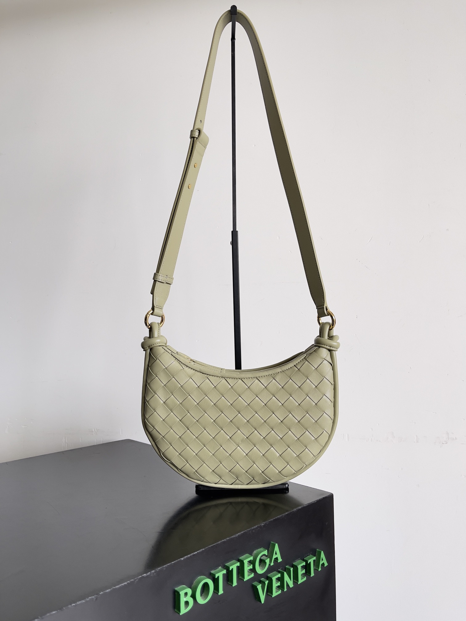 HOT SALE BOTTEGA VENETA  GEMELLI MESSENGER