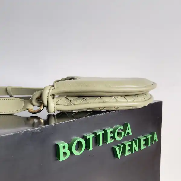 BOTTEGA VENETA  GEMELLI MESSENGER