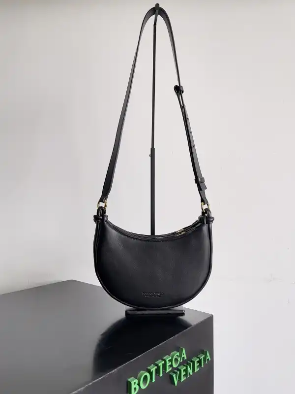 BOTTEGA VENETA  GEMELLI MESSENGER