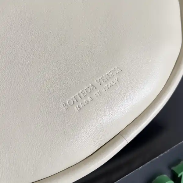 BOTTEGA VENETA  GEMELLI MESSENGER