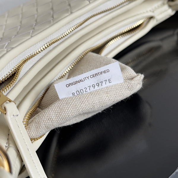 HOT SALE BOTTEGA VENETA  GEMELLI MESSENGER