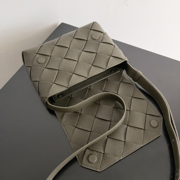 HOT SALE BOTTEGA VENETA Diago