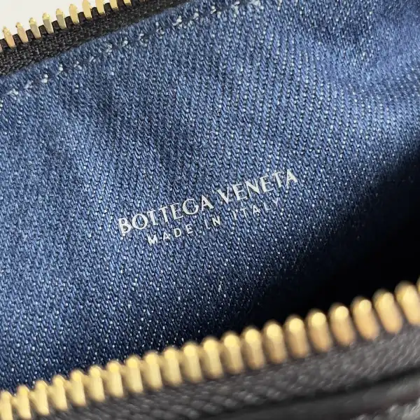 Yupoo bagsoffer BOTTEGA VENETA Mini Wallace