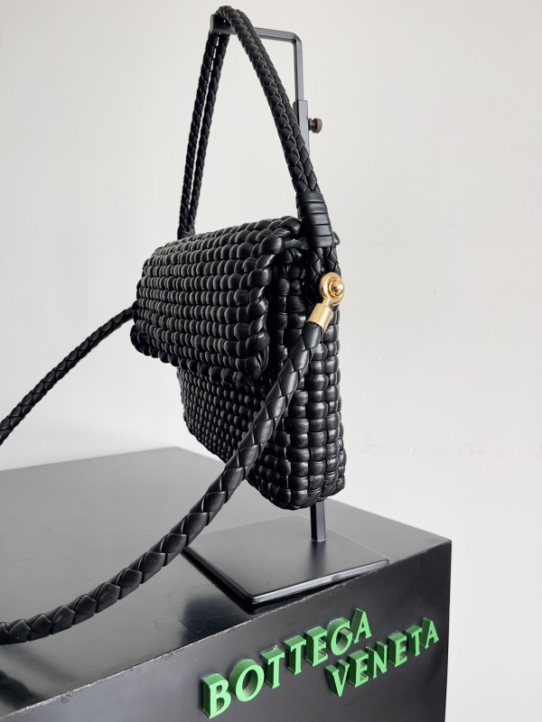 HOT SALE BOTTEGA VENETA Swing