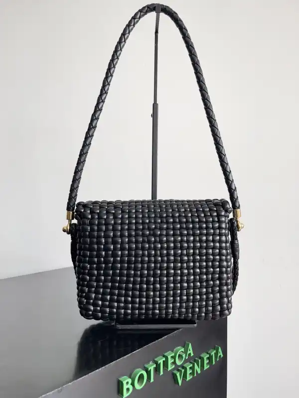 Bagsoffer yupoo BOTTEGA VENETA Swing