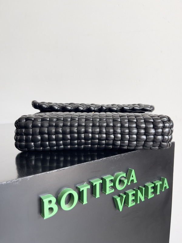 HOT SALE BOTTEGA VENETA Swing