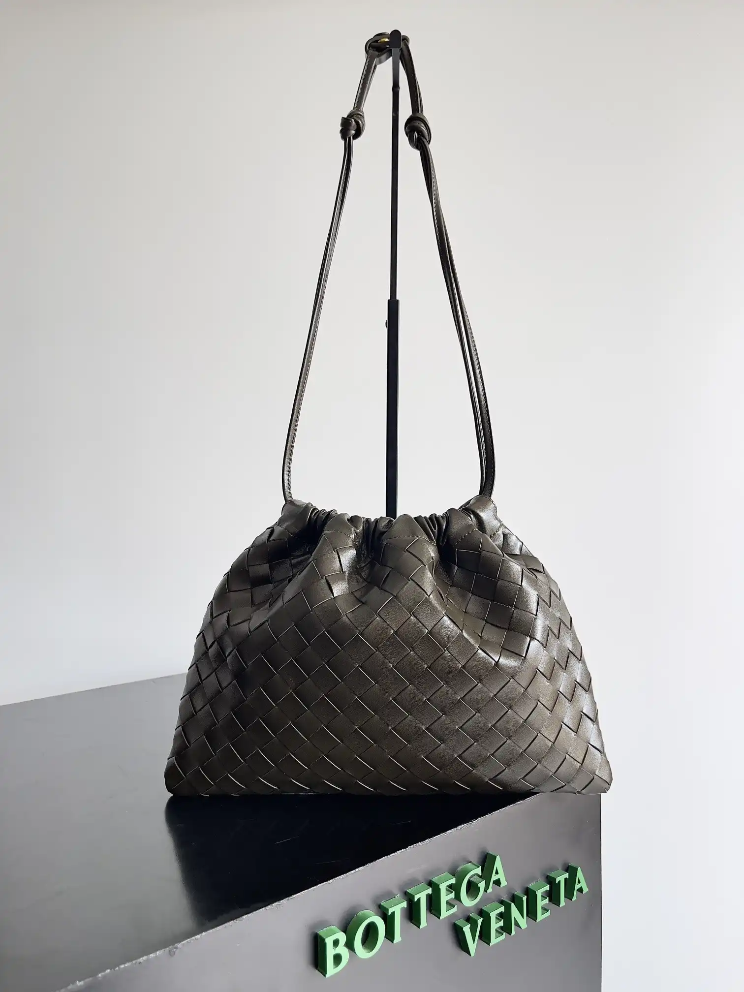 Frstbag ru BOTTEGA VENETA Medium Dustbag