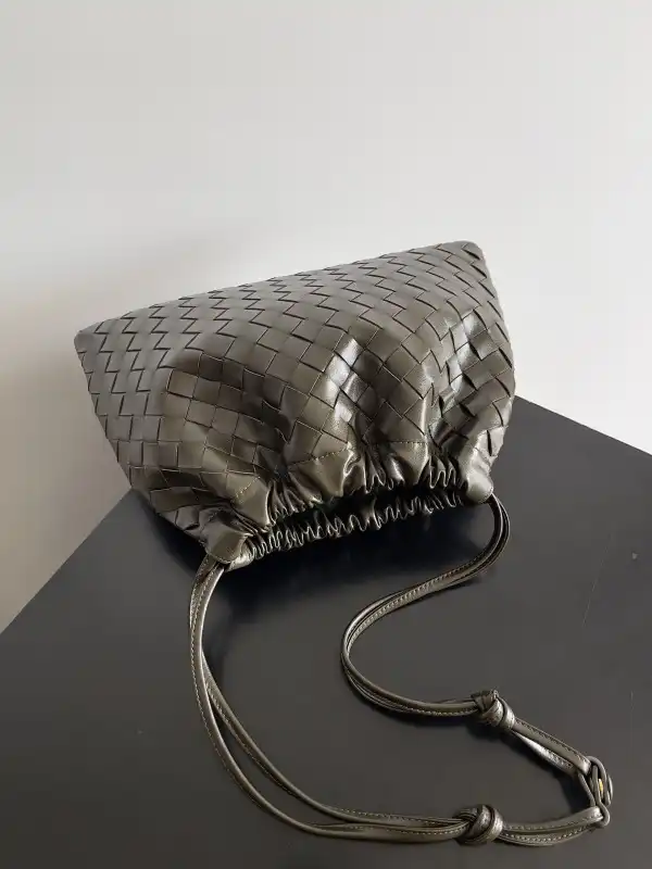 Bagsoffer BOTTEGA VENETA Medium Dustbag