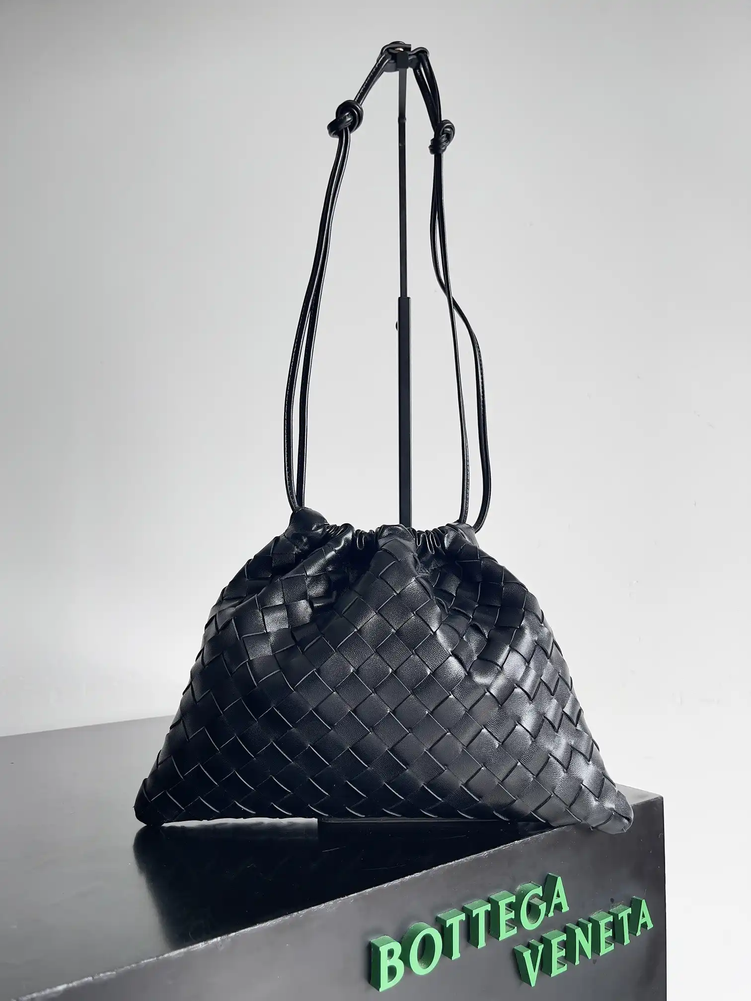 BOTTEGA VENETA Medium Dustbag