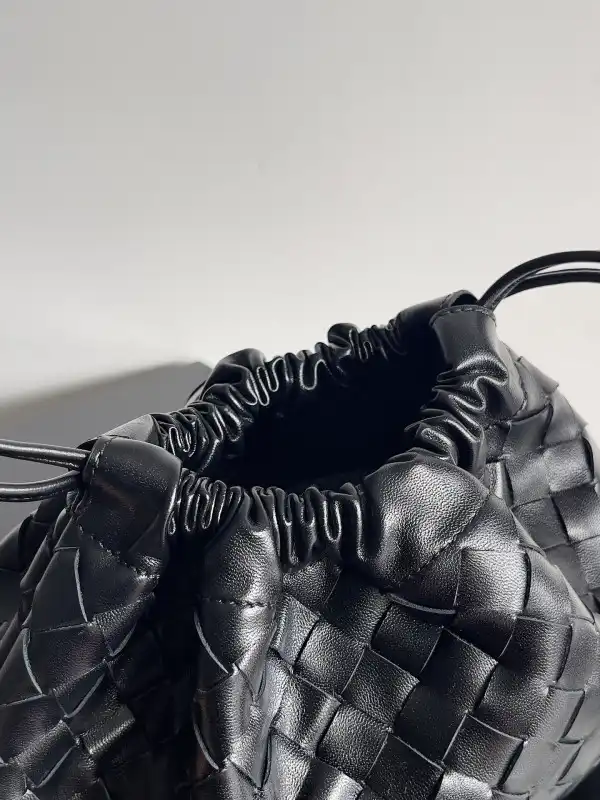 BOTTEGA VENETA Medium Dustbag