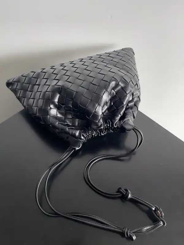 Yupoo bagsoffer BOTTEGA VENETA Medium Dustbag