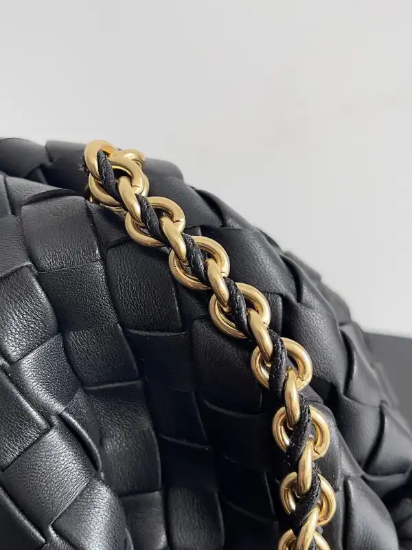 BOTTEGA VENETA Teen Lauren 1980 With Chain