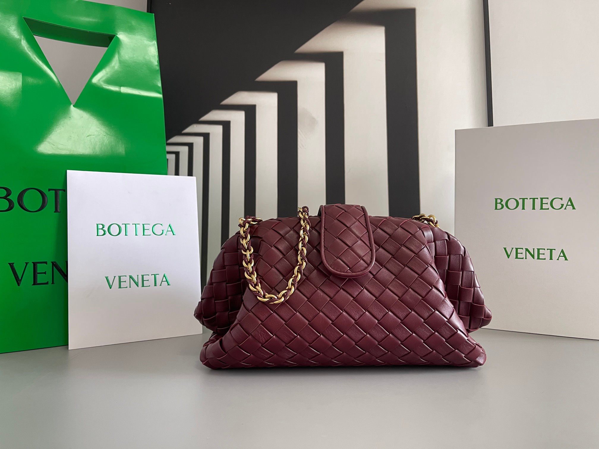 HOT SALE BOTTEGA VENETA Teen Lauren 1980 With Chain