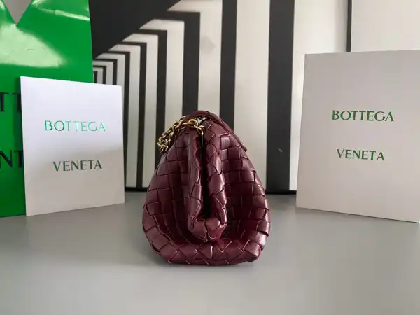 Yupoo bagsoffer BOTTEGA VENETA Teen Lauren 1980 With Chain