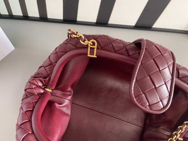 HOT SALE BOTTEGA VENETA Teen Lauren 1980 With Chain