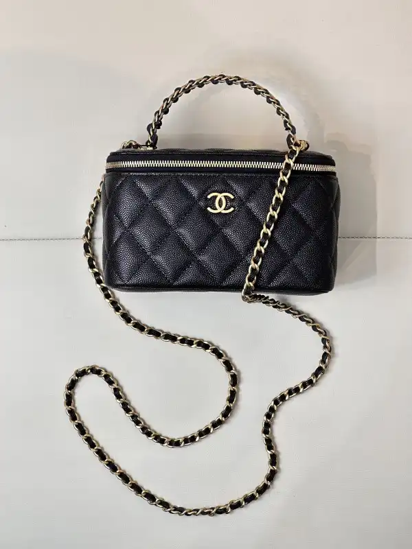 CHANEL SMALL VANITY WITH CHANELASSIC CHAIN-16x9.5x8cm