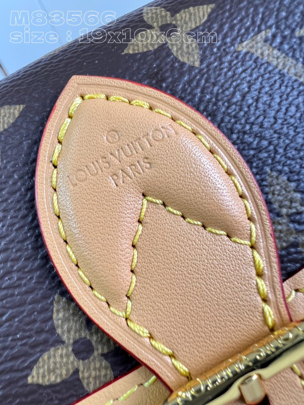 HOT SALE LOUIS VUITTON Nano Diane-19*10.5*6 CM