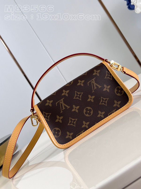 HOT SALE LOUIS VUITTON Nano Diane-19*10.5*6 CM