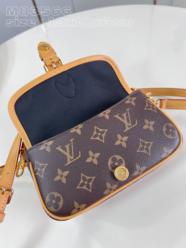 HOT SALE LOUIS VUITTON Nano Diane-19*10.5*6 CM