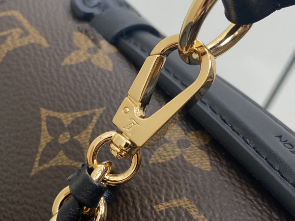 HOT SALE LOUIS VUITTON Pochette Métis Backpack