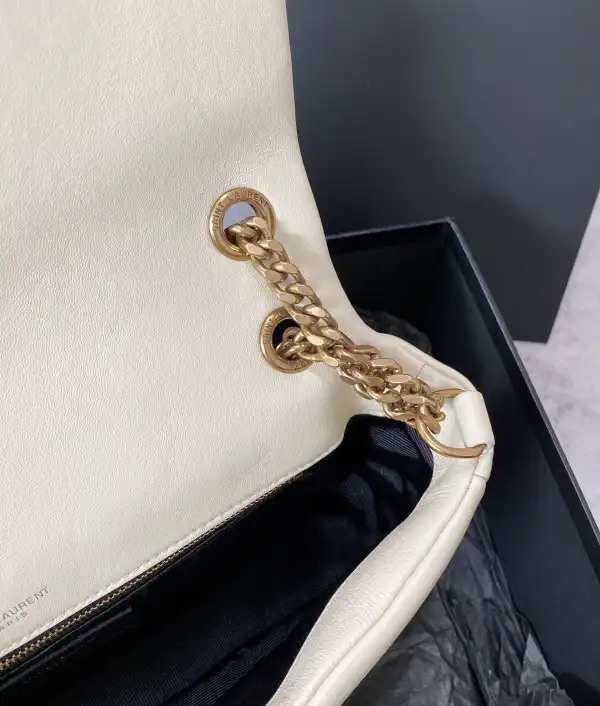 Frstbag ru YSL CALYPSO IN PLUNGED LAMBSKIN