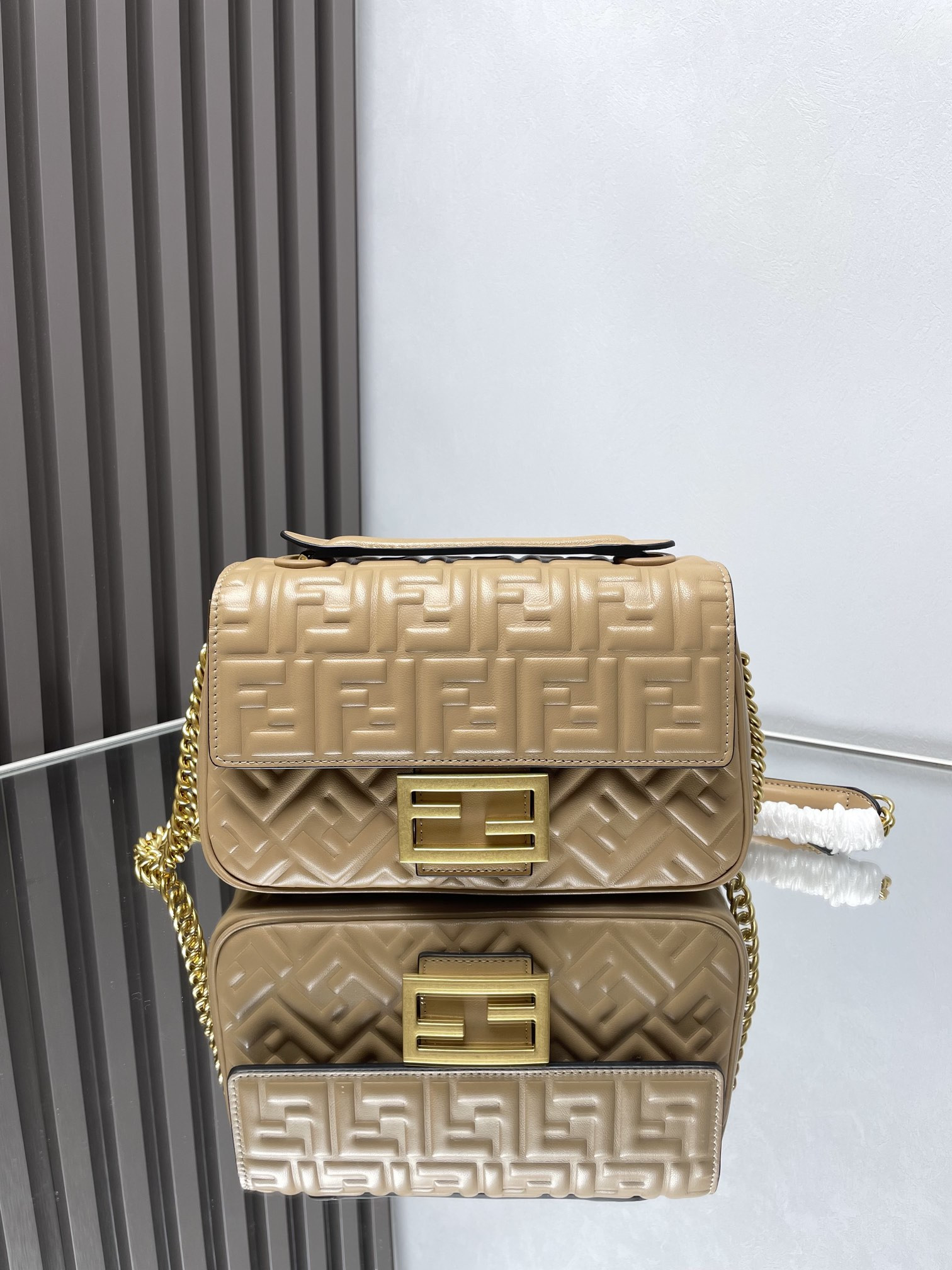 HOT SALE FENDI BAGUETTE-24x14x7cm