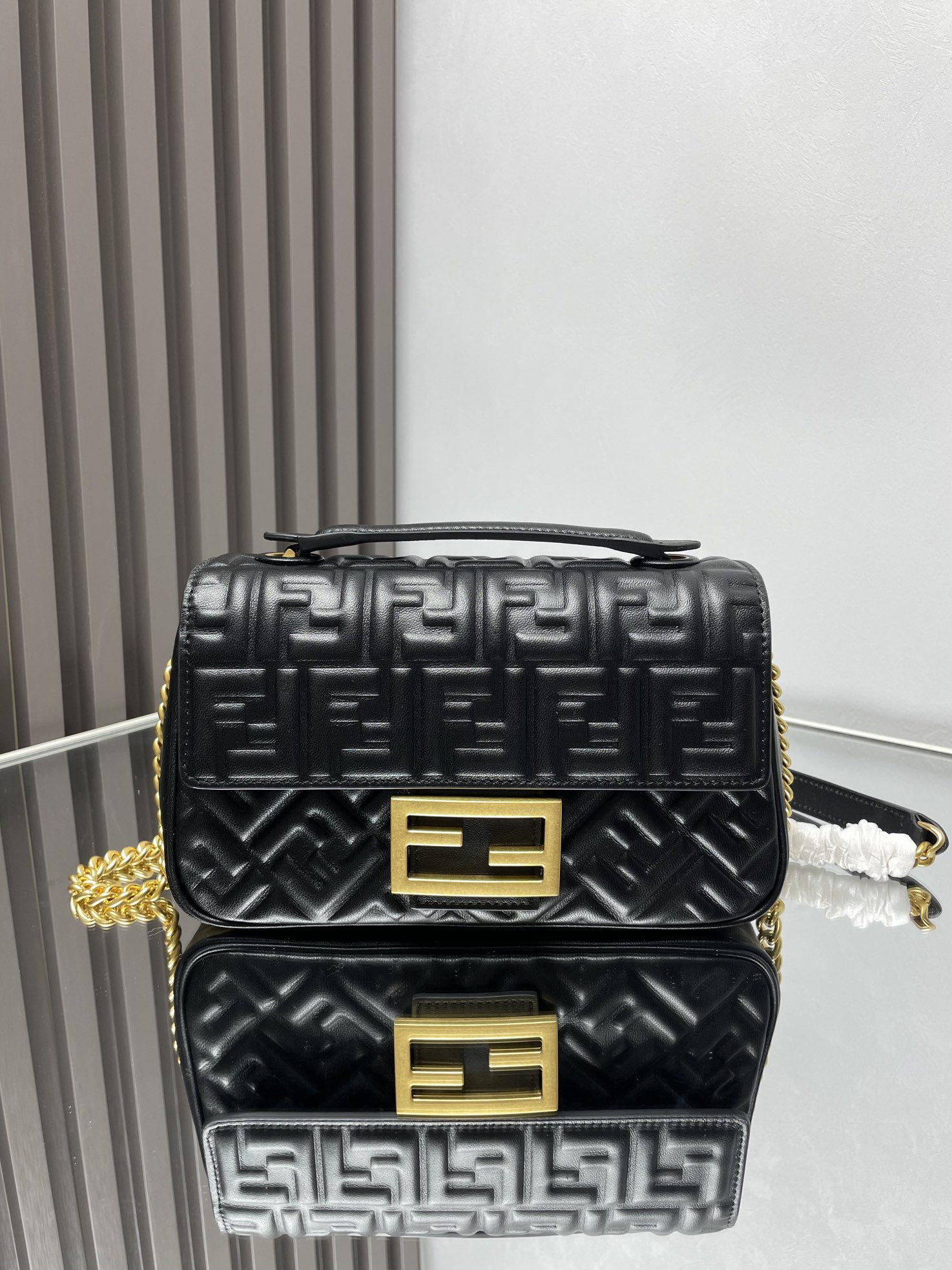 HOT SALE FENDI BAGUETTE 397B98-24x14x7cm