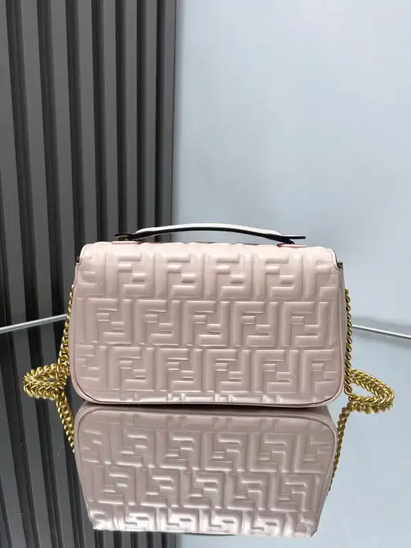 FENDI BAGUETTE 397B98-24x14x7cm