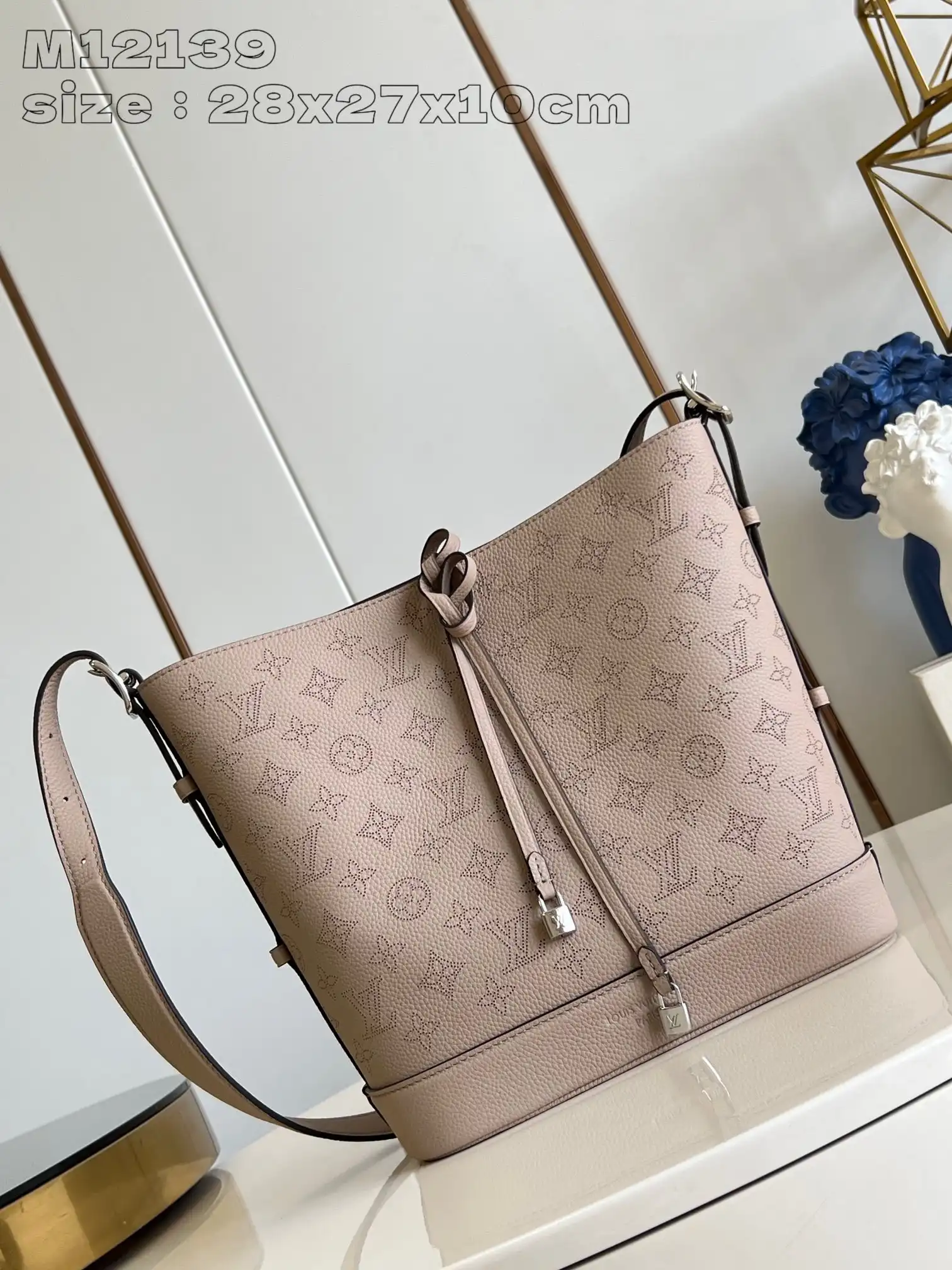 LOUIS VUITTON Flore-28*27*10CM