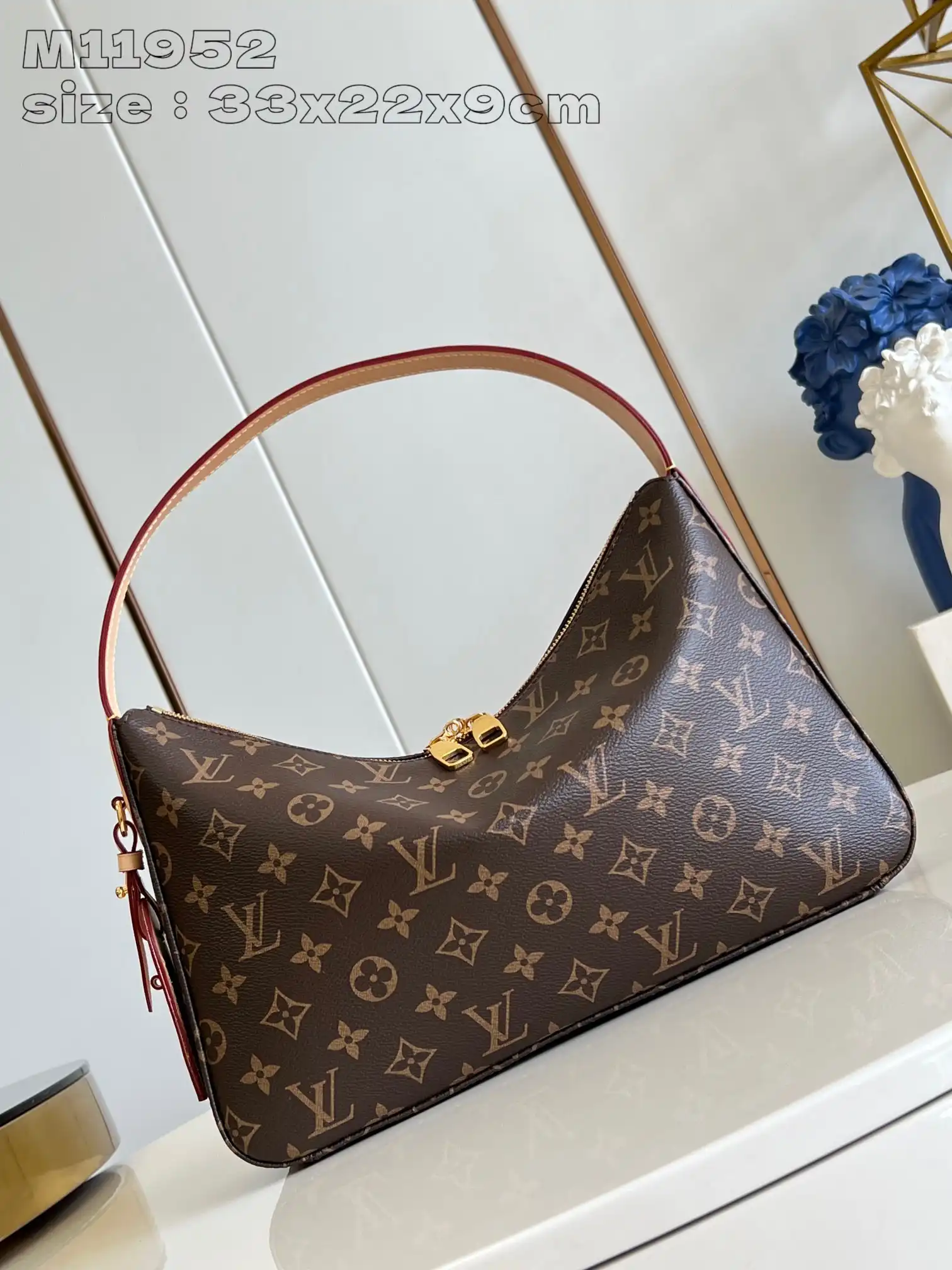 Aaa replica ru LOUIS VUITTON Slouchy PM-33*22*9CM