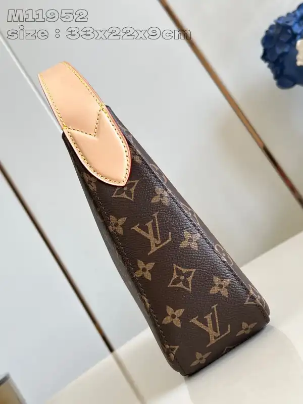 Aaa replica ru LOUIS VUITTON Slouchy PM-33*22*9CM