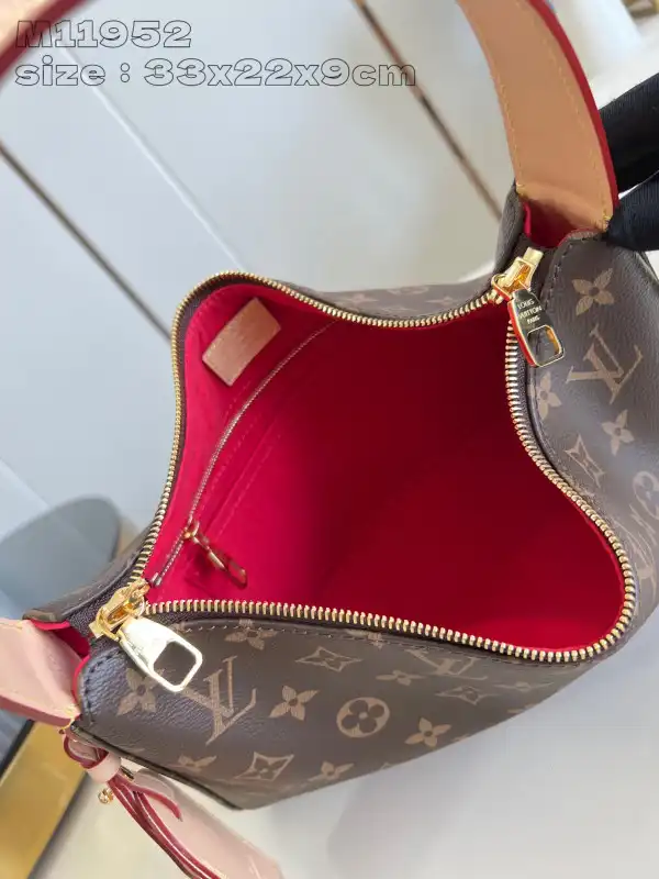 Aaa replica ru LOUIS VUITTON Slouchy PM-33*22*9CM