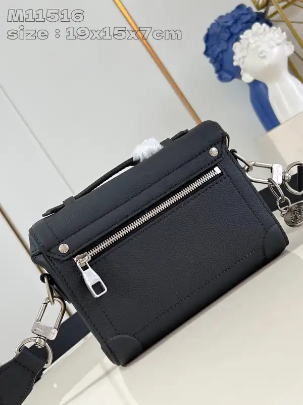 Affordable LOUIS VUITTON Soul Trunk-19*15*7CM