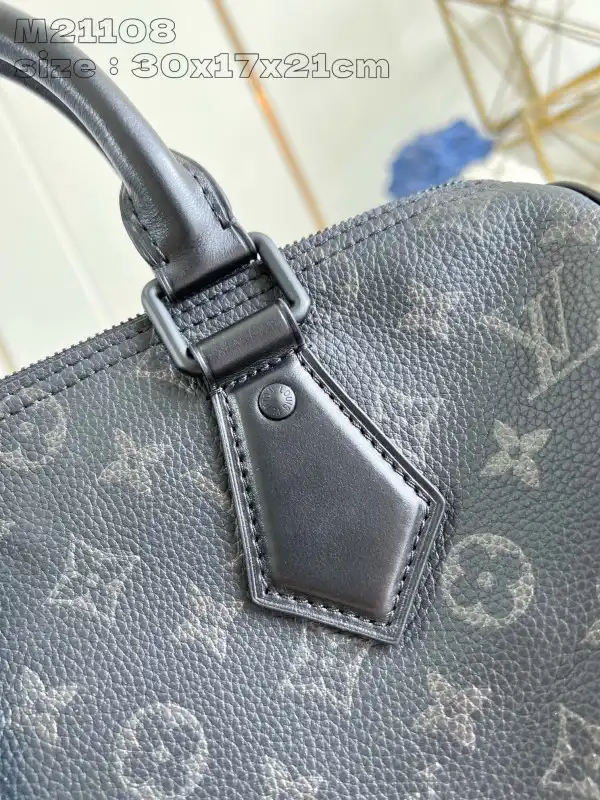 Eliminating the middleman and passing on savings to you. With massive production and tax-free benefits Louis Vuitton SPEEDY BANDOULIERE 30