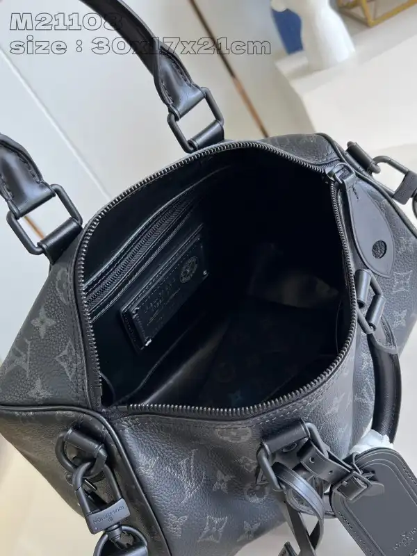 First bag ru Louis Vuitton SPEEDY BANDOULIERE 30