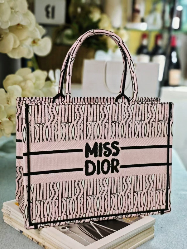 HOT SALE MEDIUM DIRO BOOK TOTE-36.5X27.5X16.5CM