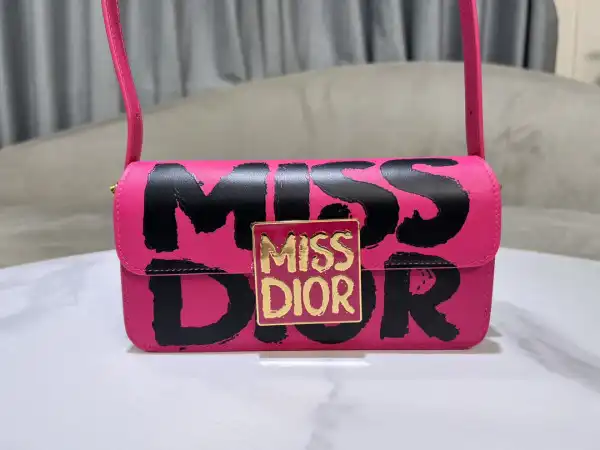 MISS DI0R FLAP BAG