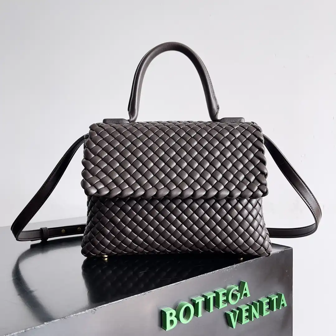 First bag ru BOTTEGA VENETA Patti Top Handle Bag