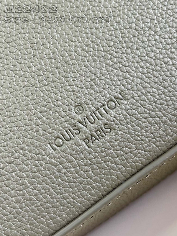 HOT SALE LOUIS VUITTON Fastline Messenger-23.5*18*7CM