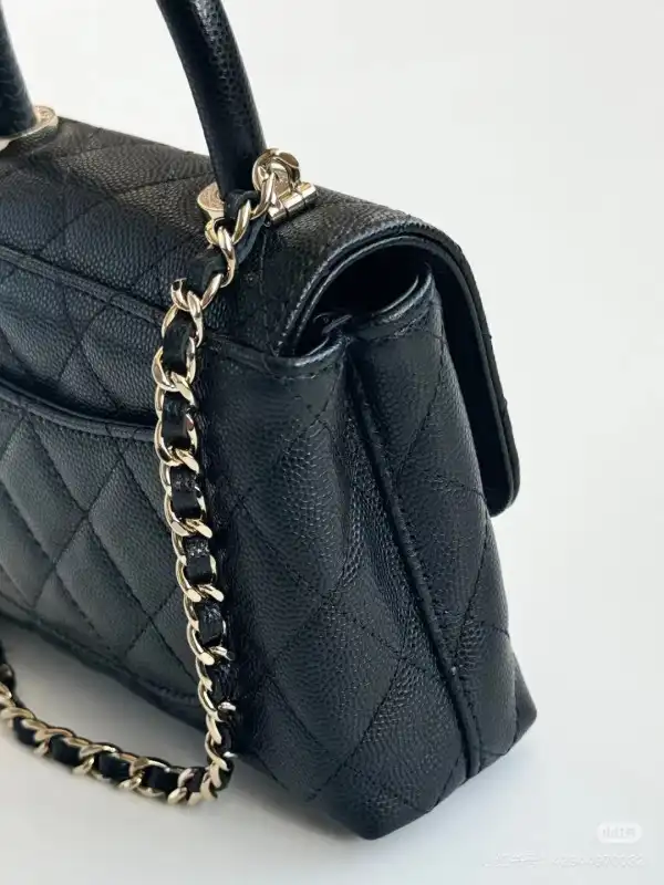 CHANEL cocohandle nano bag