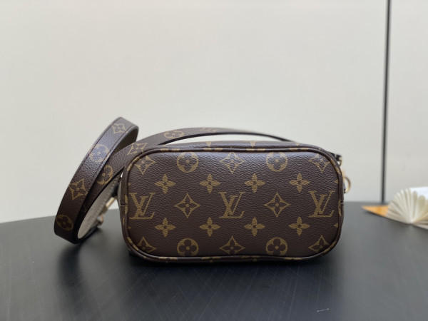 HOT SALE LOUIS VUITTON Neverfull Bandoulière Inside Out BB