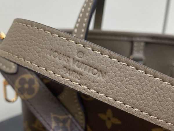 HOT SALE LOUIS VUITTON Neverfull Bandoulière Inside Out BB