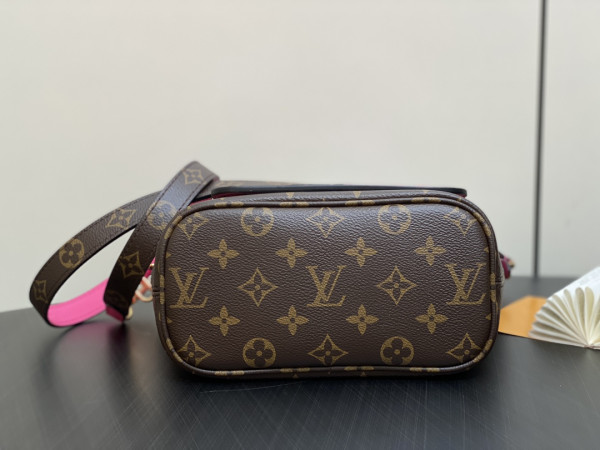 HOT SALE LOUIS VUITTON Neverfull Bandoulière Inside Out BB